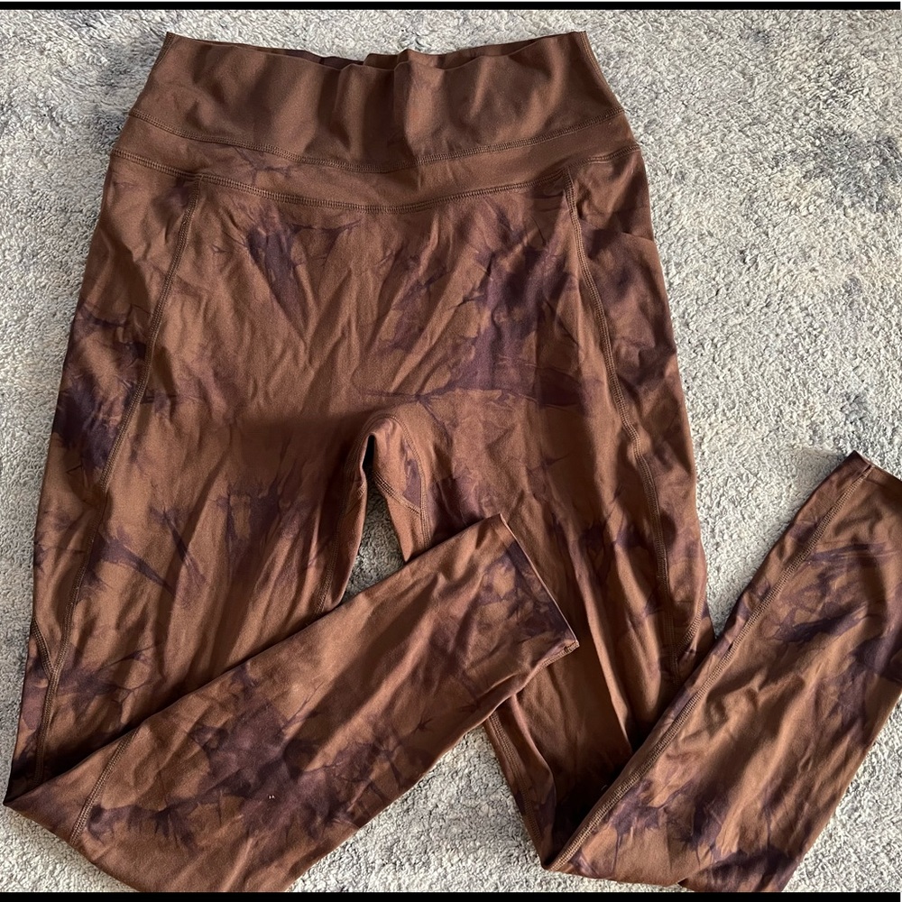 Alphalete leggings